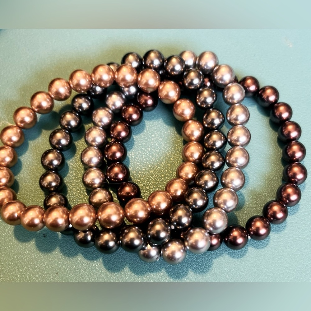 Faux Pearl Bracelets 4 pack